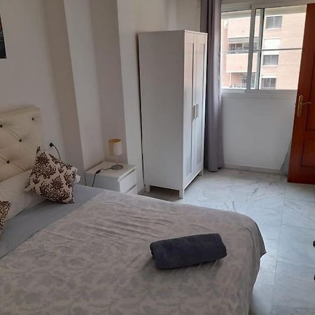 Apartmento Sostoa 2 Малага Экстерьер фото